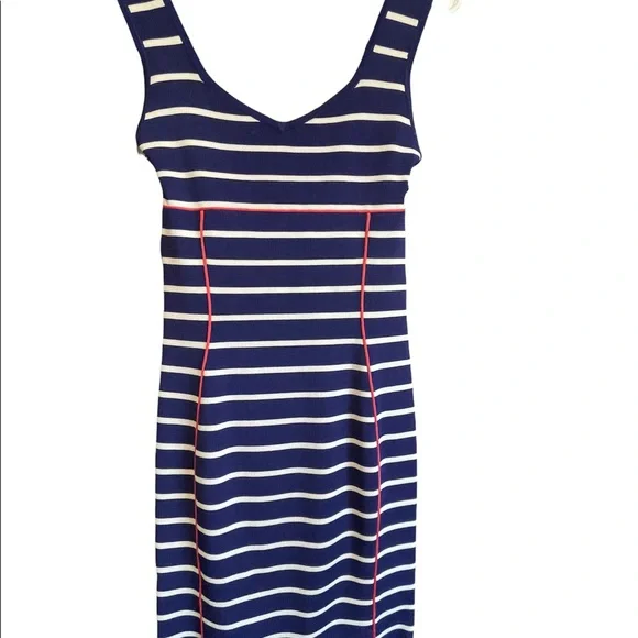 🌸 Jessica Simpson Bodycon Dress NWOT - Picture 6 of 6